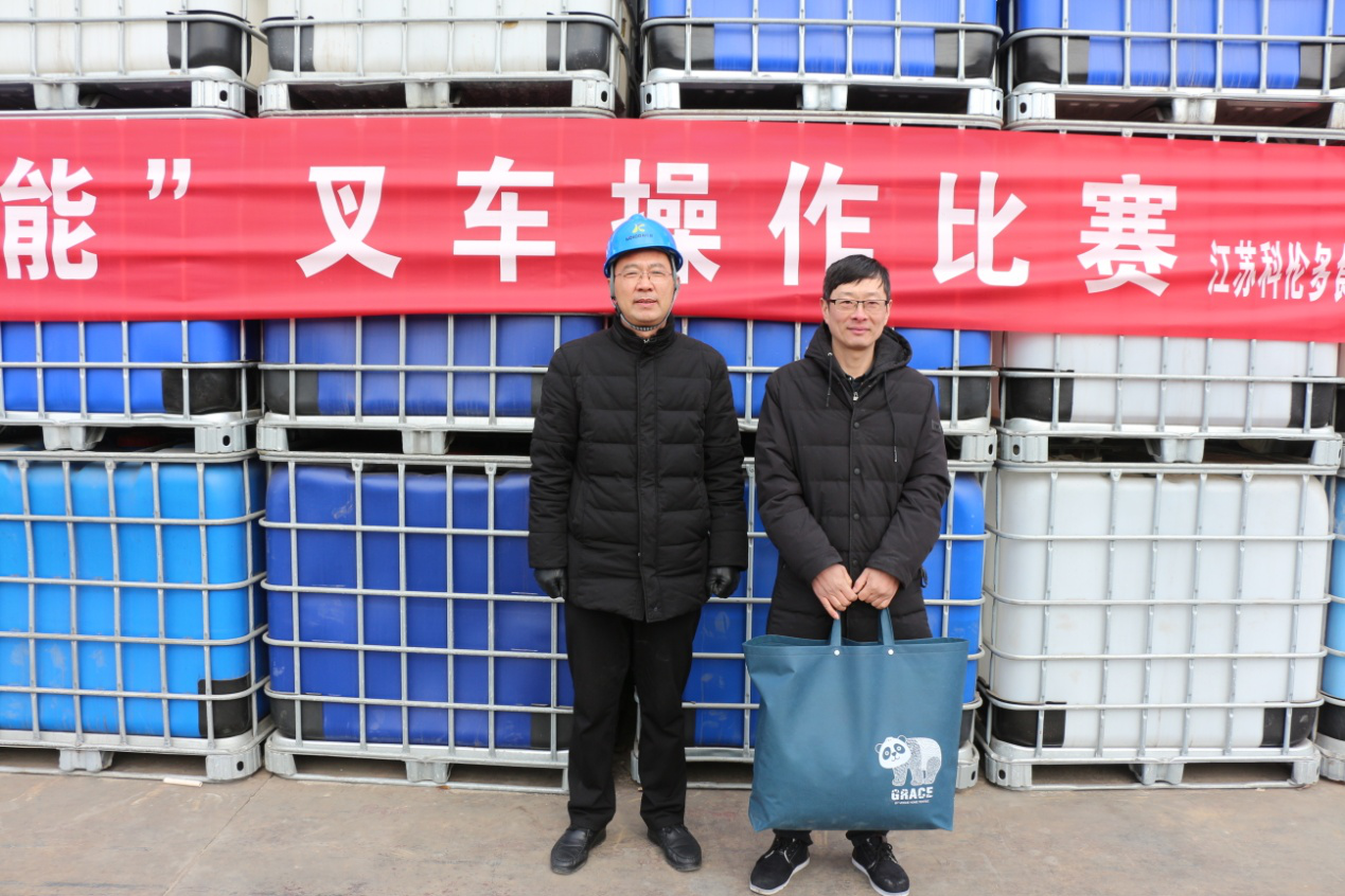 科倫多春節系列活動(dòng)報道一： “爐火純青顯才能”叉車(chē)操作比賽